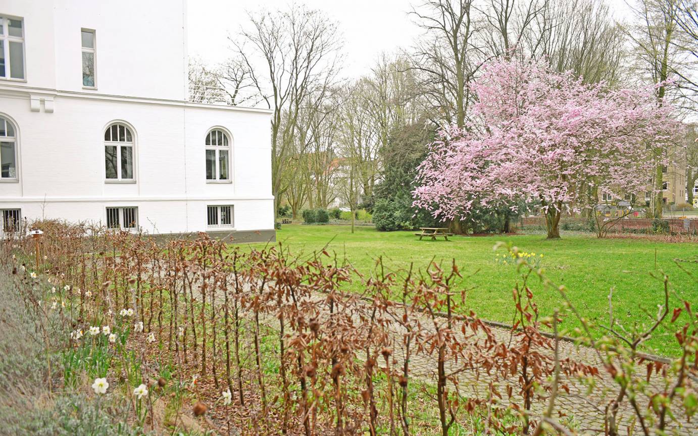 Armgartstraße Blick Hof